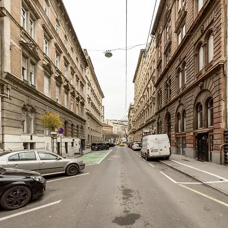 Appartement - 2 Min To Newyork Cafe