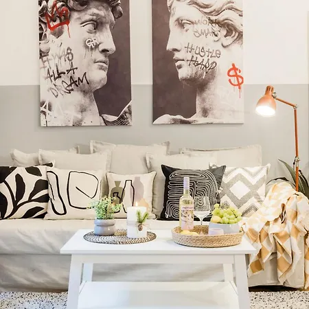 - 2 Min To Newyork Cafe Apartament *